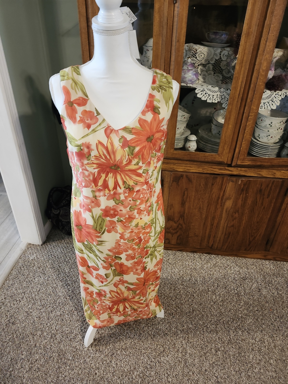 Floral Sleeveless V-Neck Maxi Dress in Coral & Green